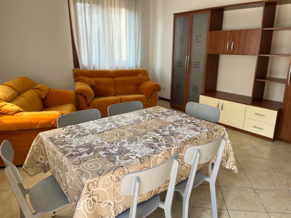 Sebino 11 Apartment Peschiera del Garda Ngoại thất bức ảnh