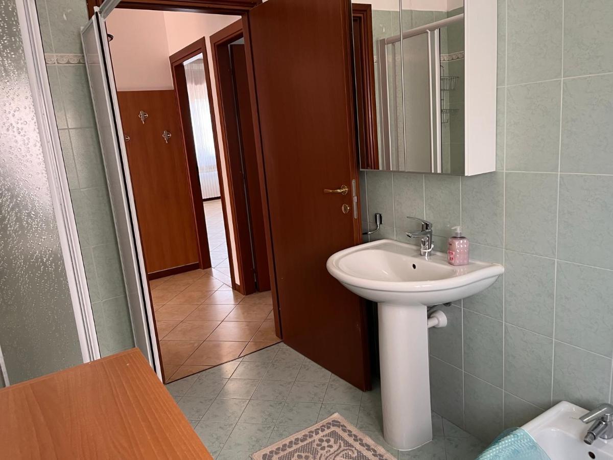 Sebino 11 Apartment Peschiera del Garda Ngoại thất bức ảnh