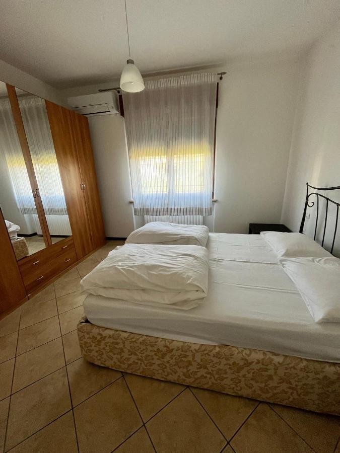 Sebino 11 Apartment Peschiera del Garda Ngoại thất bức ảnh