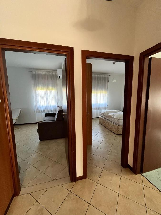 Sebino 11 Apartment Peschiera del Garda Ngoại thất bức ảnh